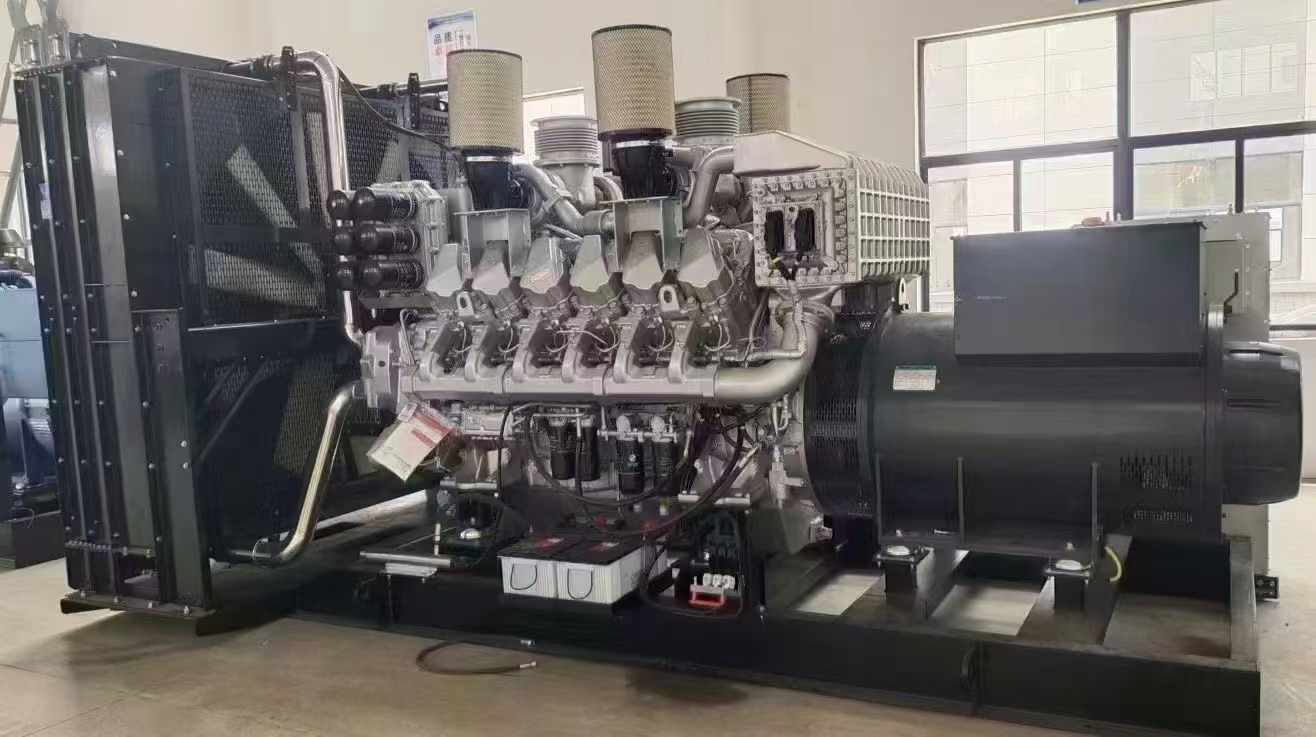 大连800KW柴油发电机组可以带动多少kw的设备？